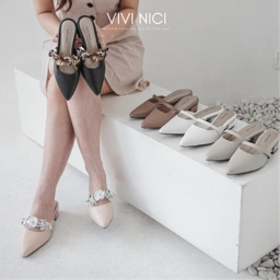 HEELS SANDALS