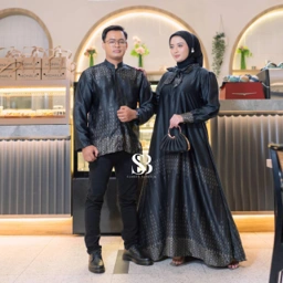 SARIMBIT COUPLE