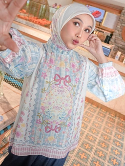 Lumina Blouse