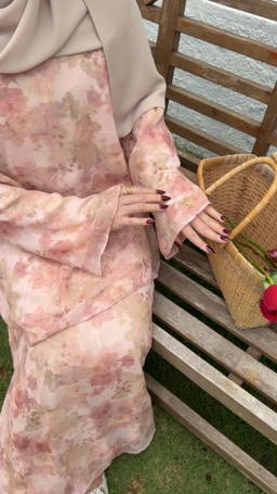 Banner Image 4